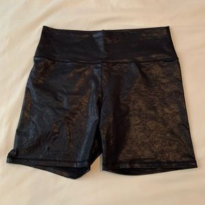 OFFLINE Aerie’s bike shorts XXL